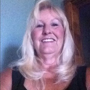 Meet your Posher, Glenda